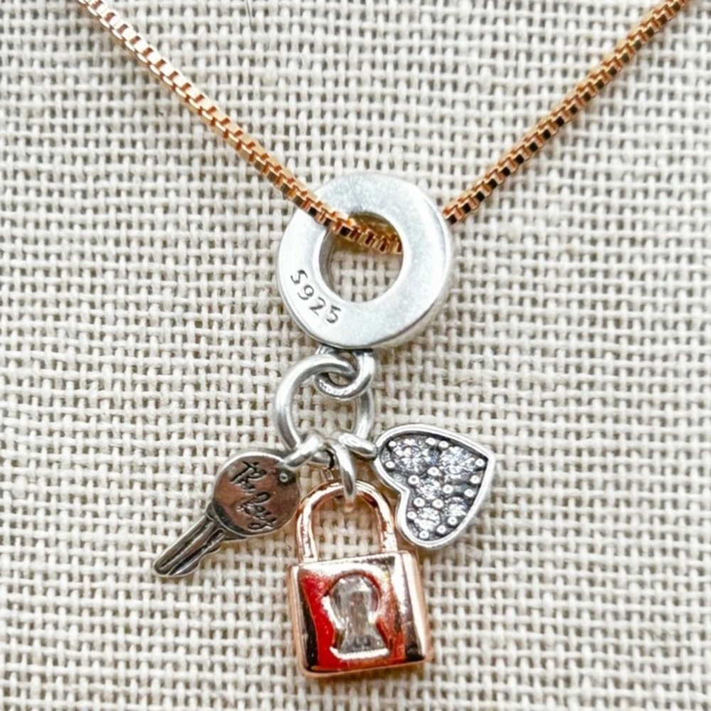NWOT Sterling silver 18k rose gold plated heart, lock, key necklace pendant 18”